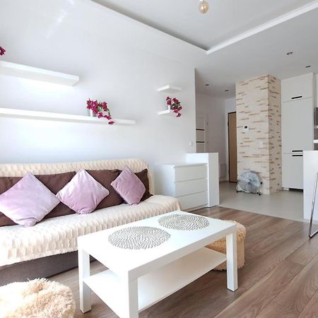 Apartament Warszawa Wilanow Екстериор снимка